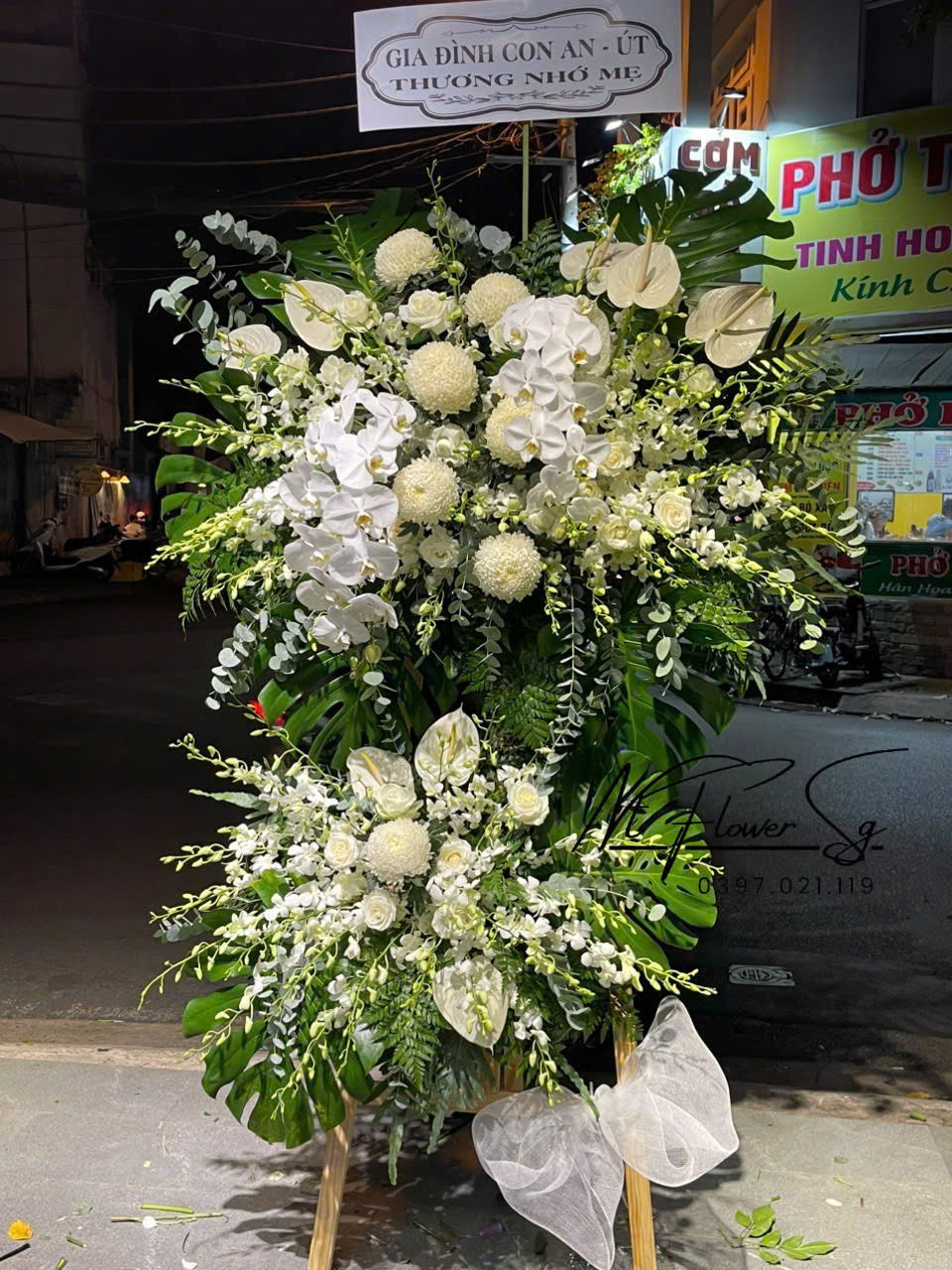 Hoa viếng đám tang 065