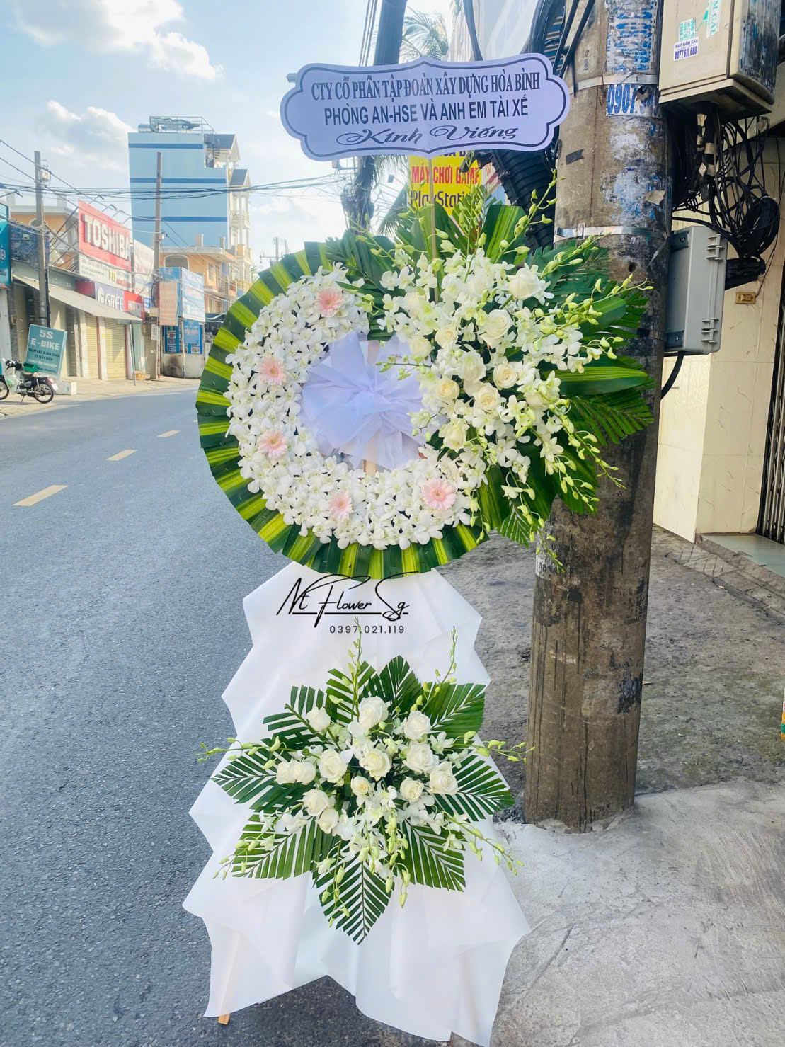 Hoa viếng đám tang 074