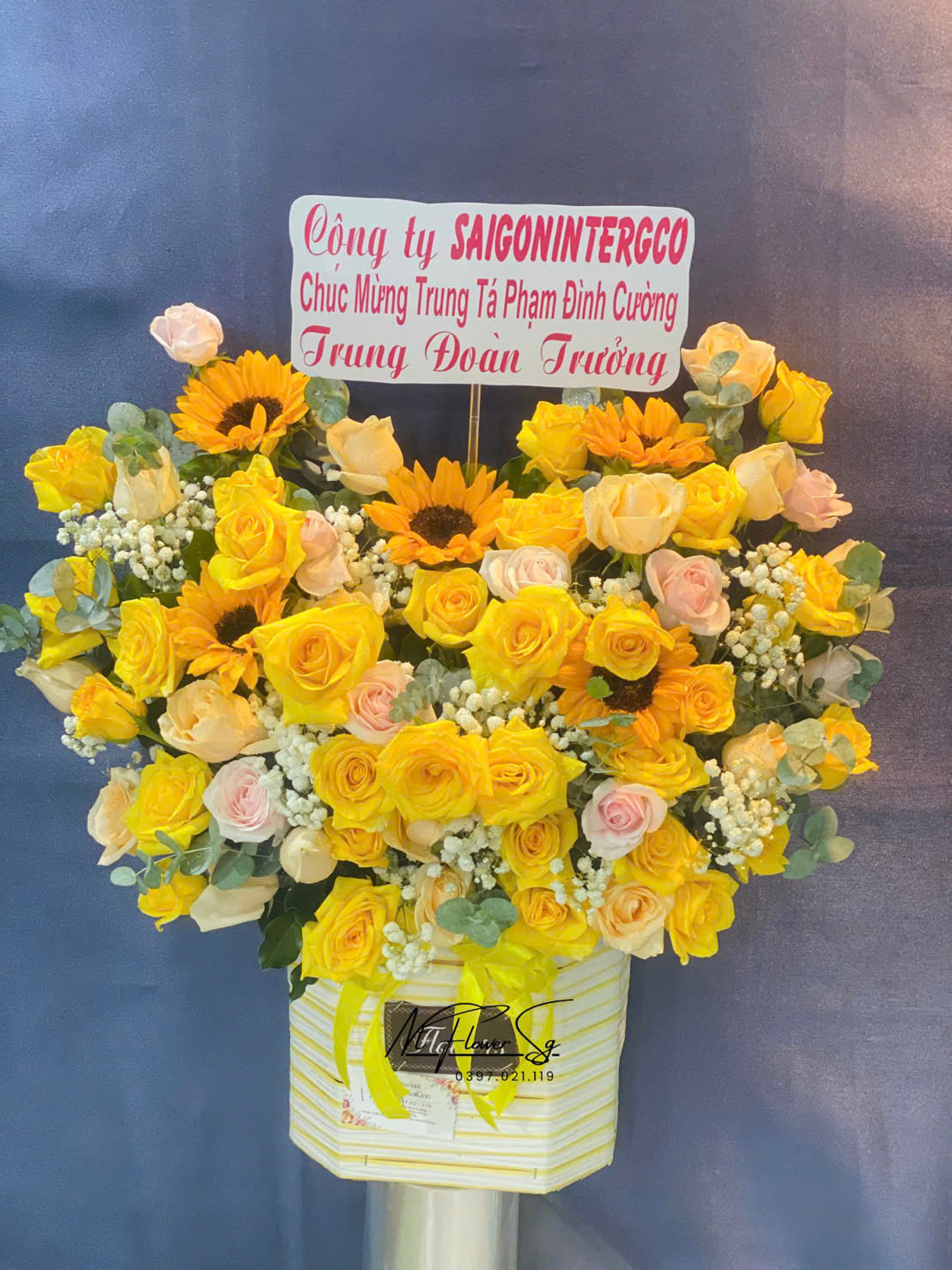 Giỏ hoa tươi 079