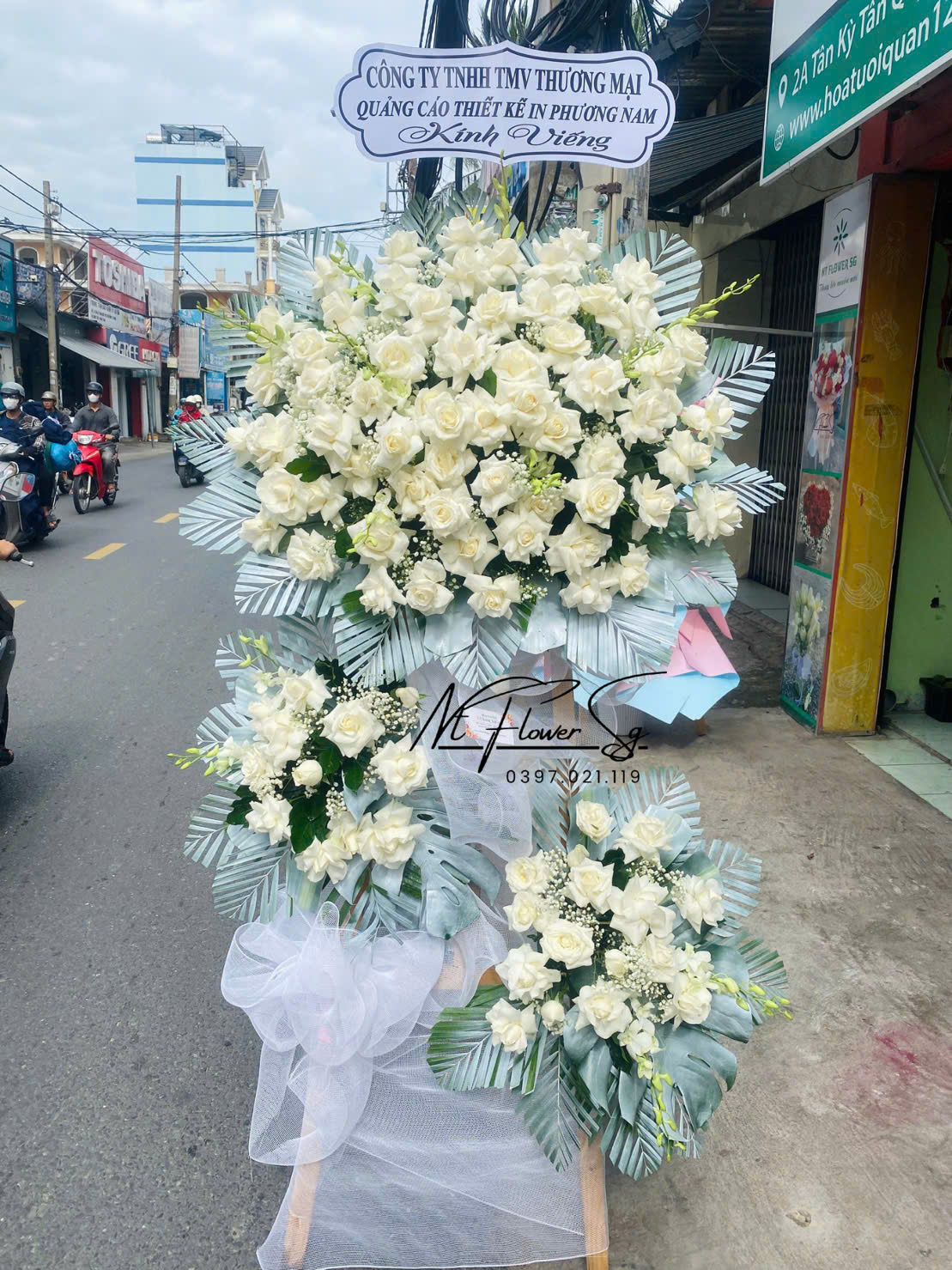 Hoa viếng đám tang 081