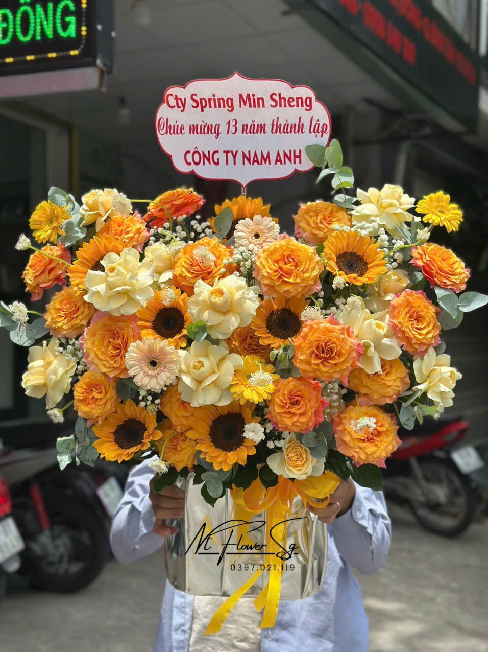 Giỏ hoa chúc mừng 094