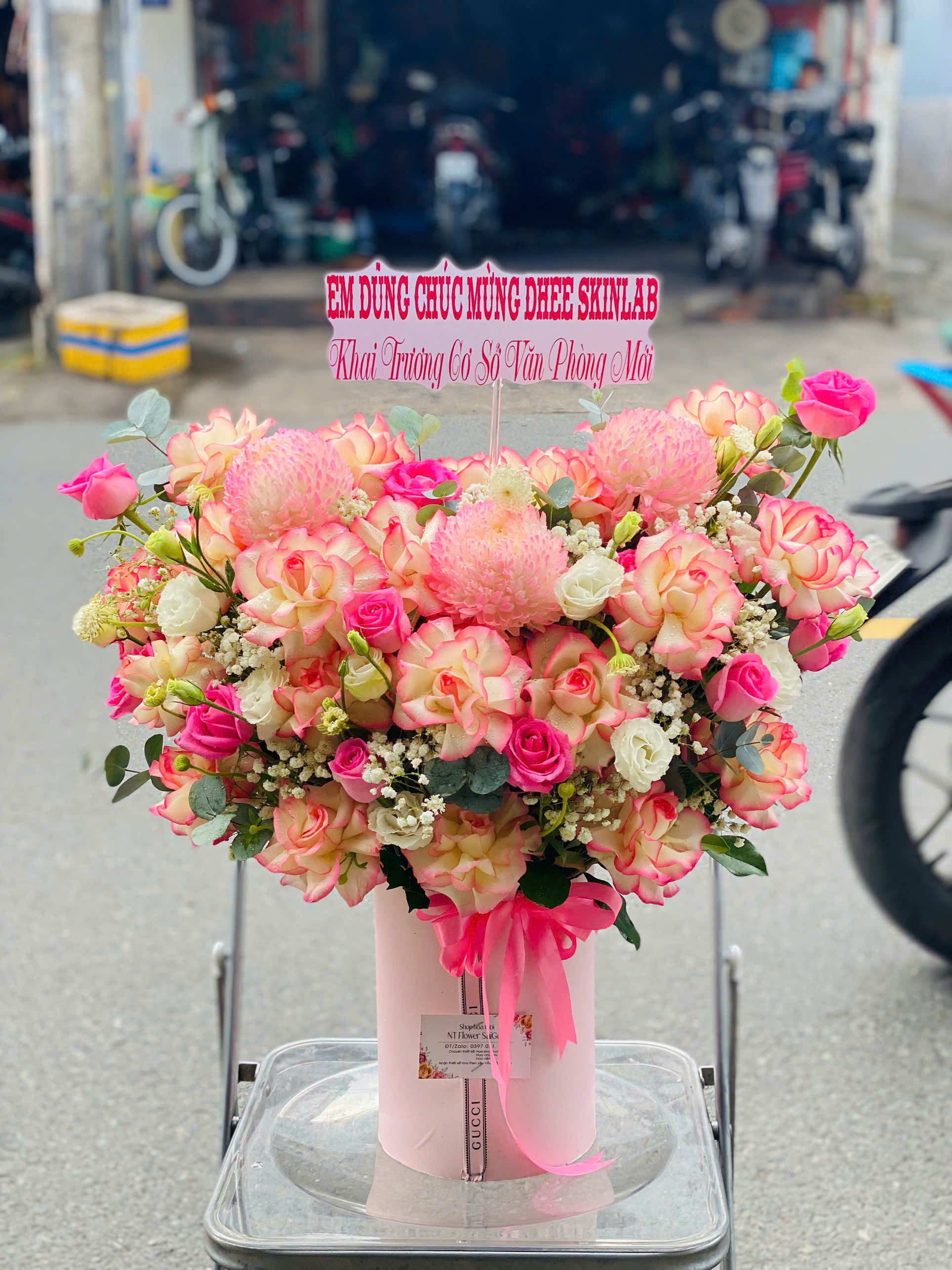 Giỏ Hoa chúc mừng 0105