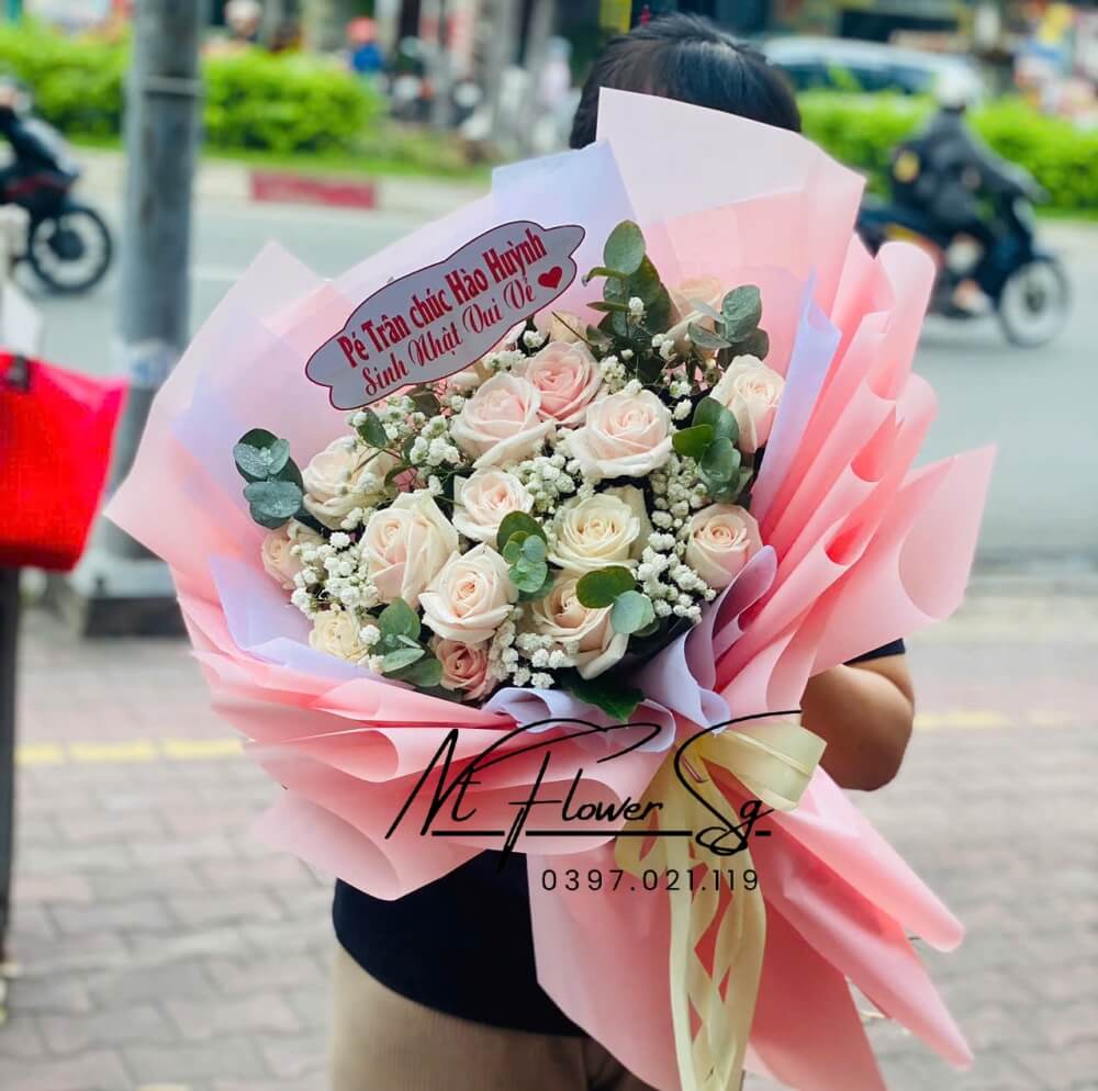 Hoa chúc mừng 007