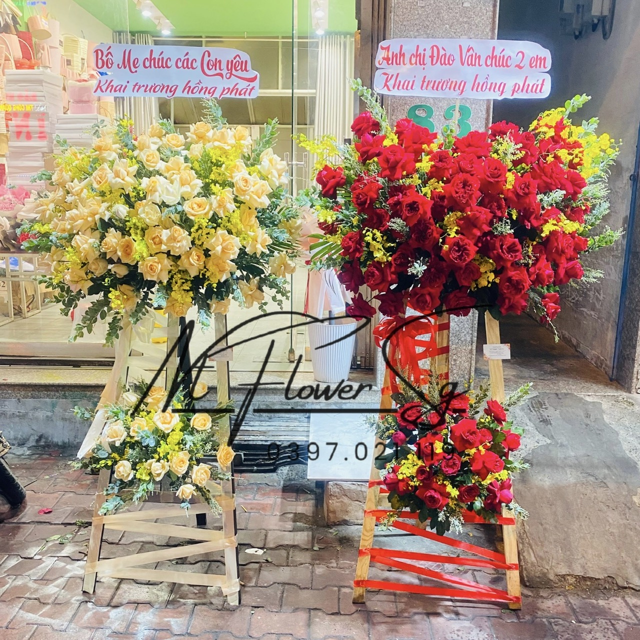 Kệ hoa khai trương012