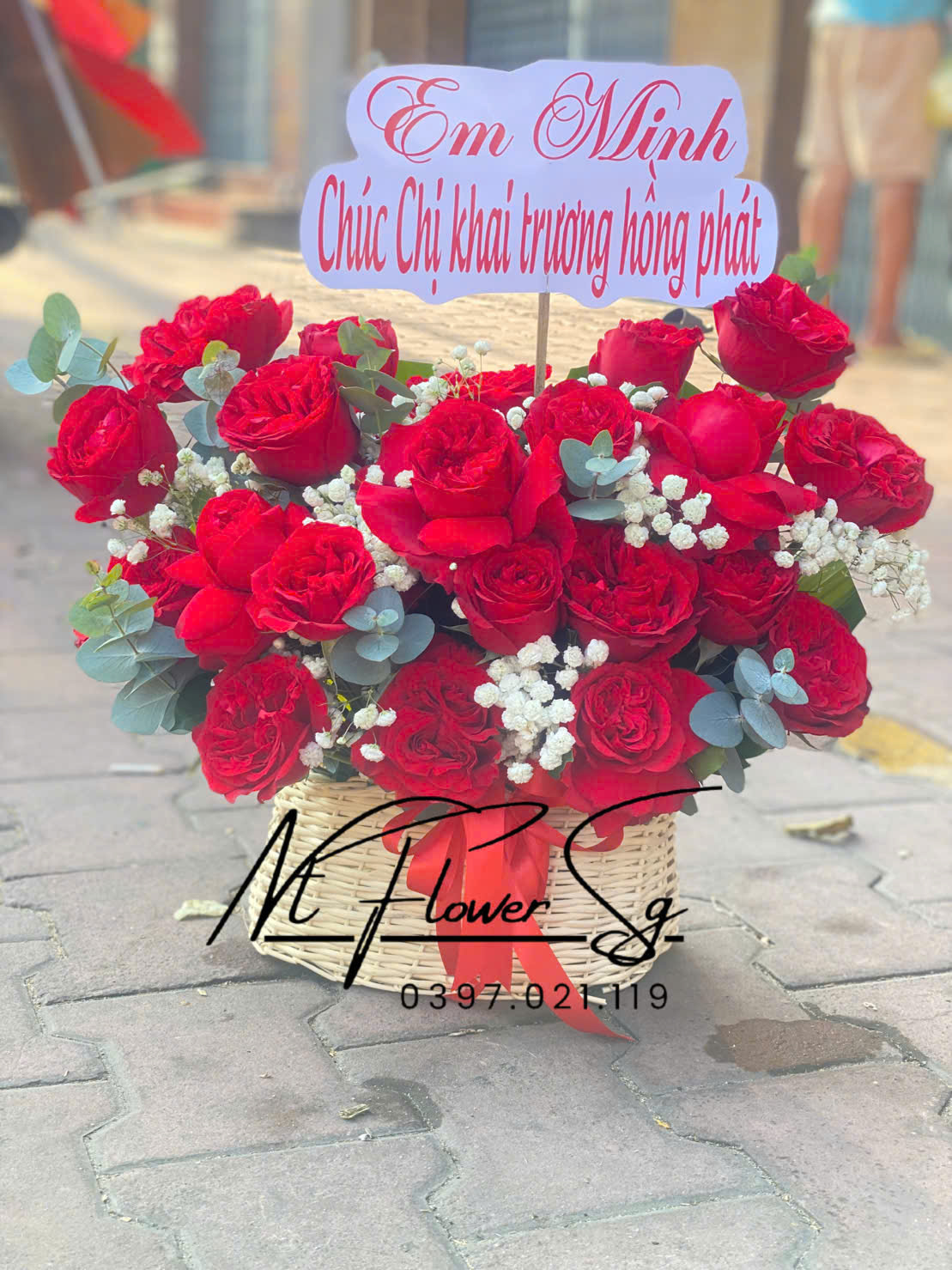 Giỏ hoa tươi 8/3 04