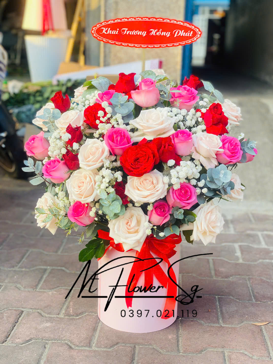 Giỏ hoa tươi 8/3 05