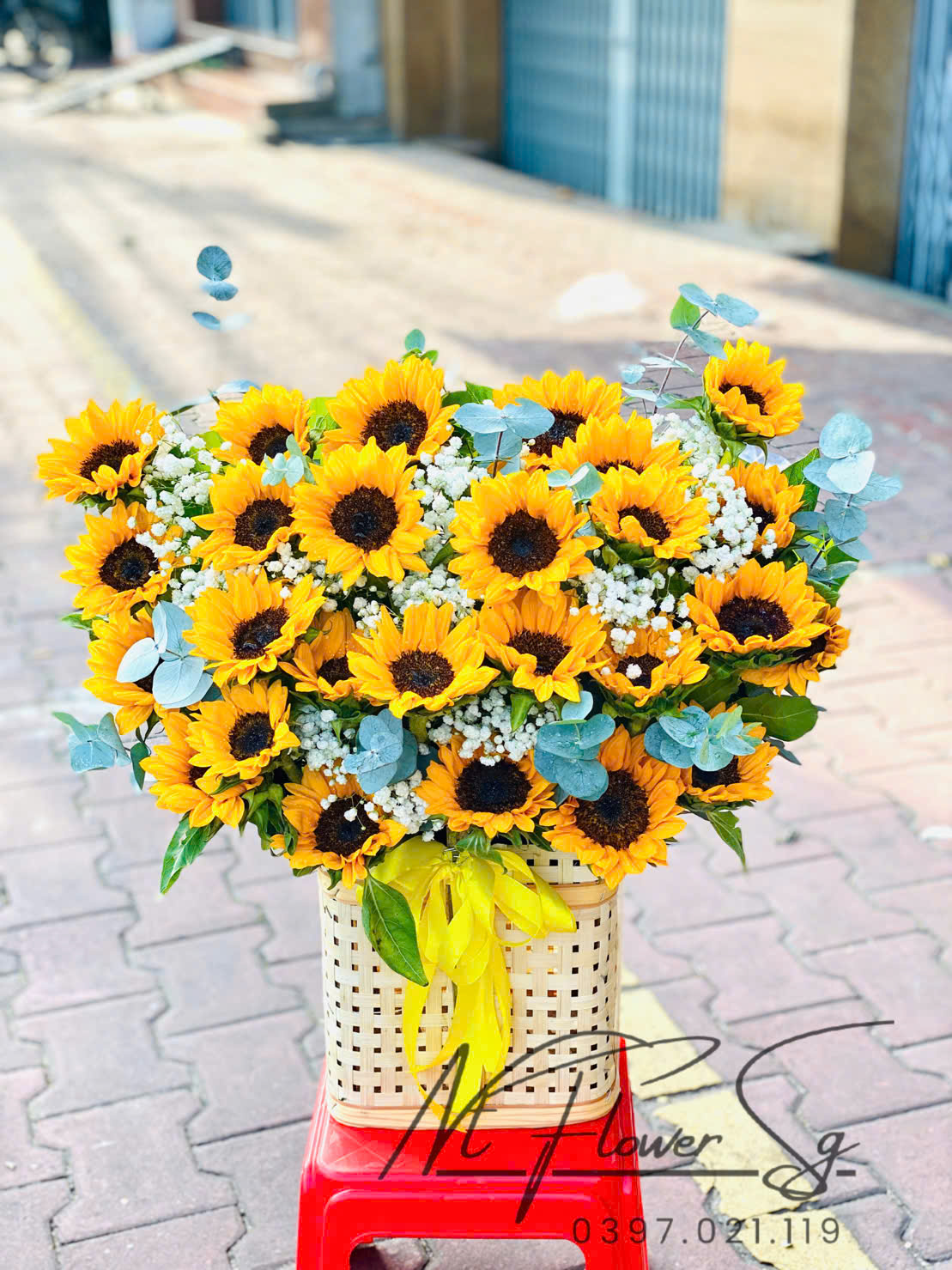 Giỏ hoa tươi 8/3 022